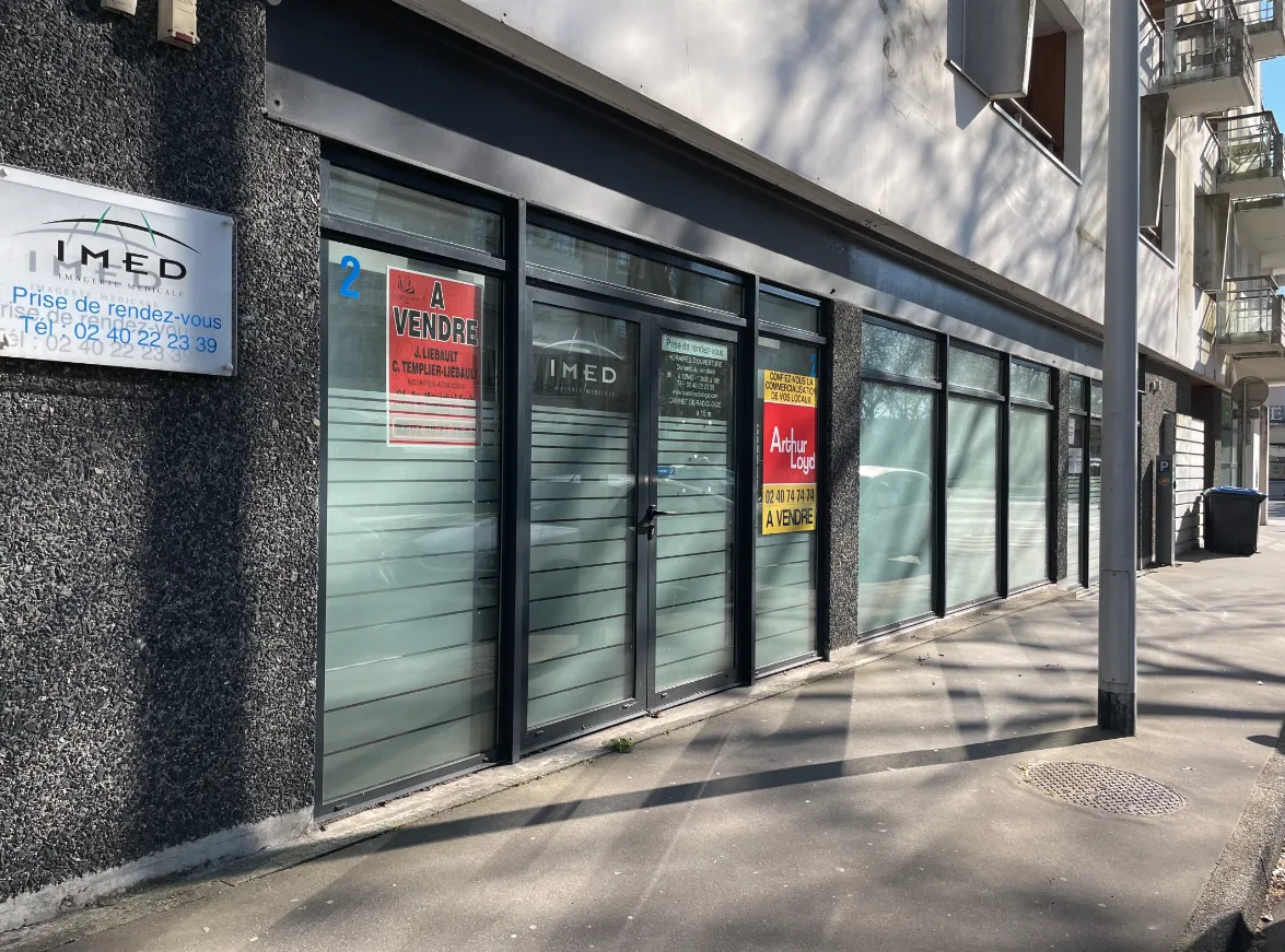 vente de bureaux rdc avec vitrine à saint nazaire
