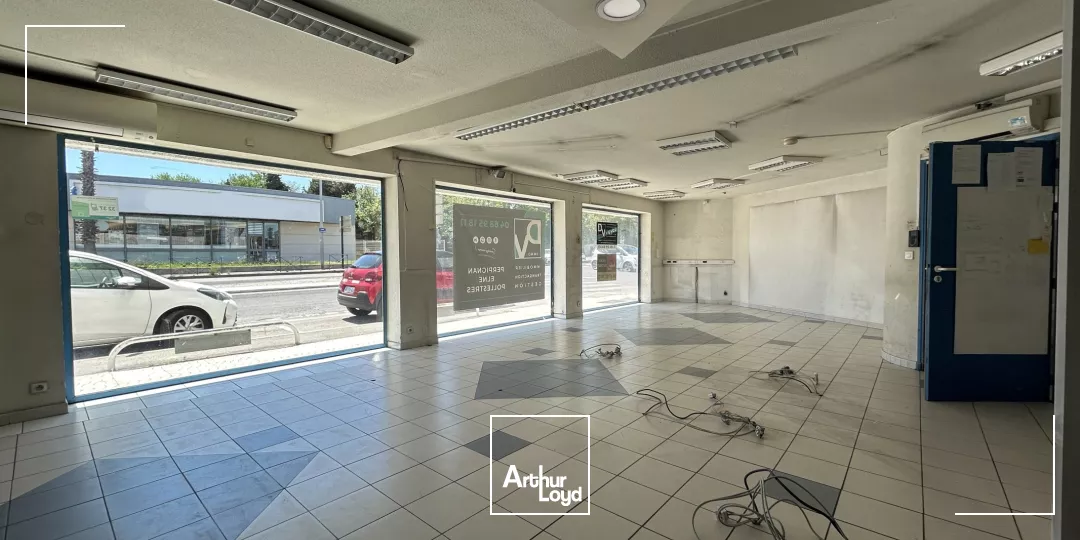 VENTE - Local Commercial à Perpignan - 175 m² - Emplacement Idéal en Angle