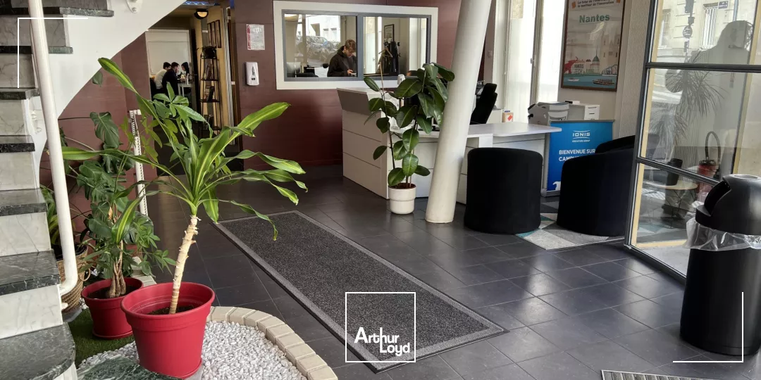 BUREAUX A LOUER A VENDRE ERP5 CENTRE NANTES