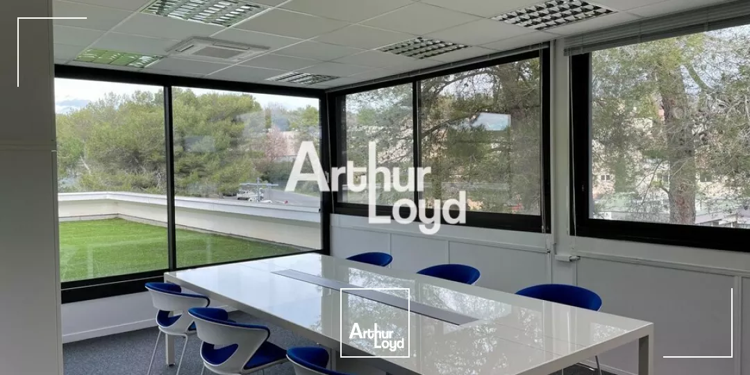 Bureaux PREMIUM climatisés et cloisonnés de 181 m² à louer Sophia Antipolis