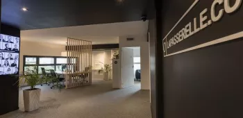 Arthur Loyd Avignon La Passerelle