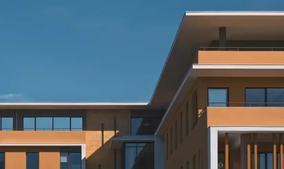 Point marché T3 2026 de l’immobilier tertiaire sur la Métropole Aix-Marseille Immeuble de bureaux modernes, illustrant le marché de l’immobilier tertiaire de la Métropole Aix-Marseille
