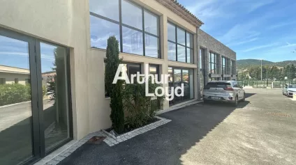 Bureaux à louer 140 m² divisibles dès 70 m² - Sainte Maxime - Offre immobilière - Arthur Loyd