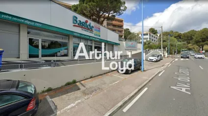 A louer local commercial 160 m² - Emplacement numéro 1 - Cannes - Offre immobilière - Arthur Loyd
