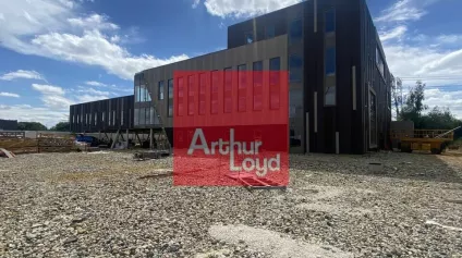 Surface de bureaux lumineux et accessibles PMR - Offre immobilière - Arthur Loyd