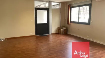 À LOUER BUREAUX - TOULOUSE ST EXUPÉRY - Offre immobilière - Arthur Loyd