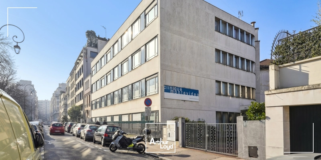 Immeuble indépendant ERP à louer, Boulogne 